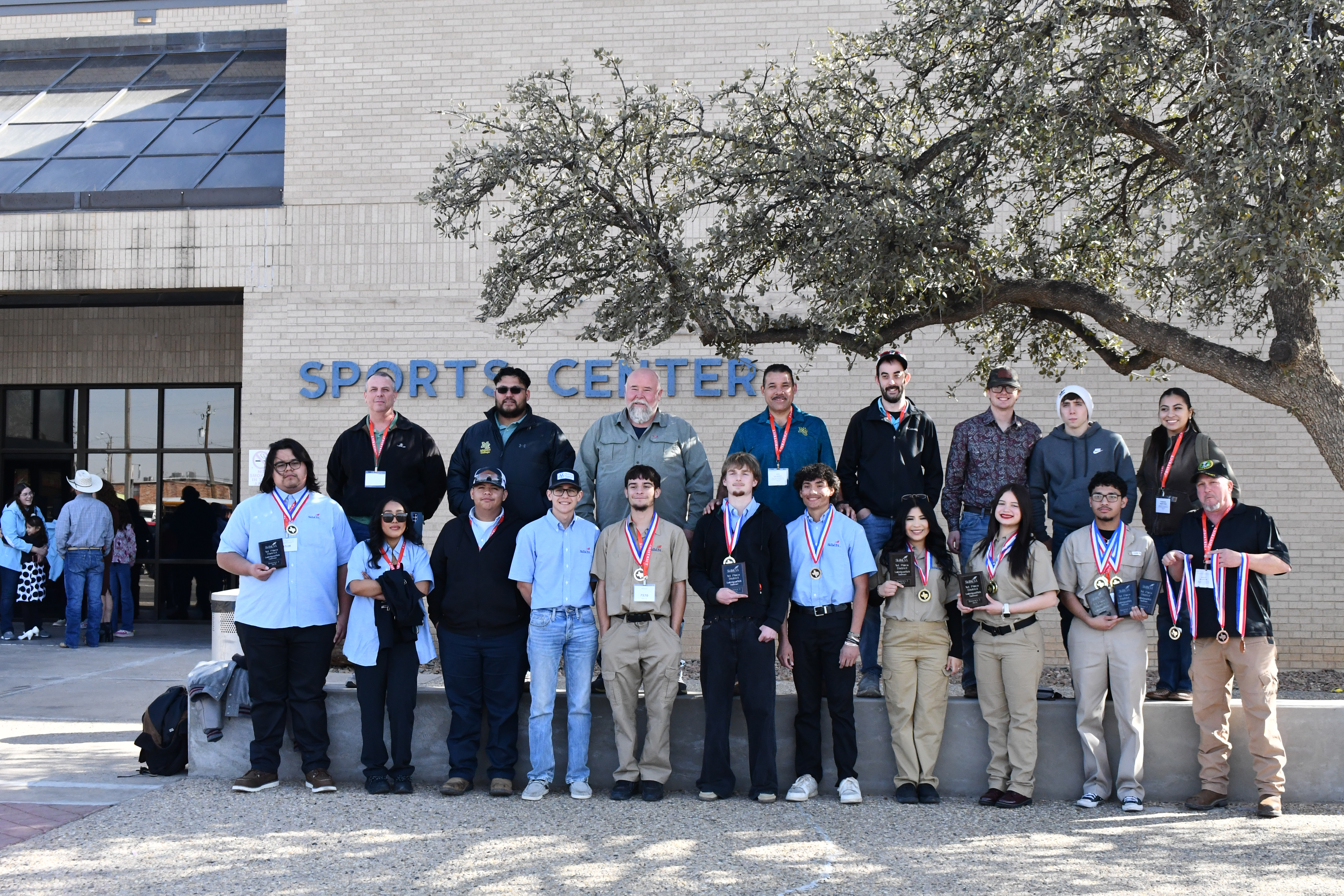 sMC's SkillsUSA team poses with their award at the District Competition.